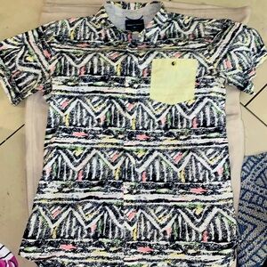 Modern amusement collar shirt